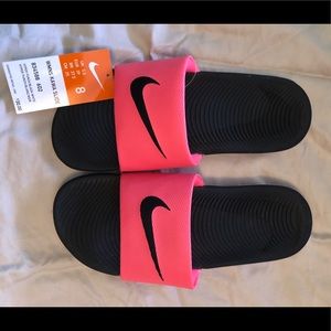 Nike slides